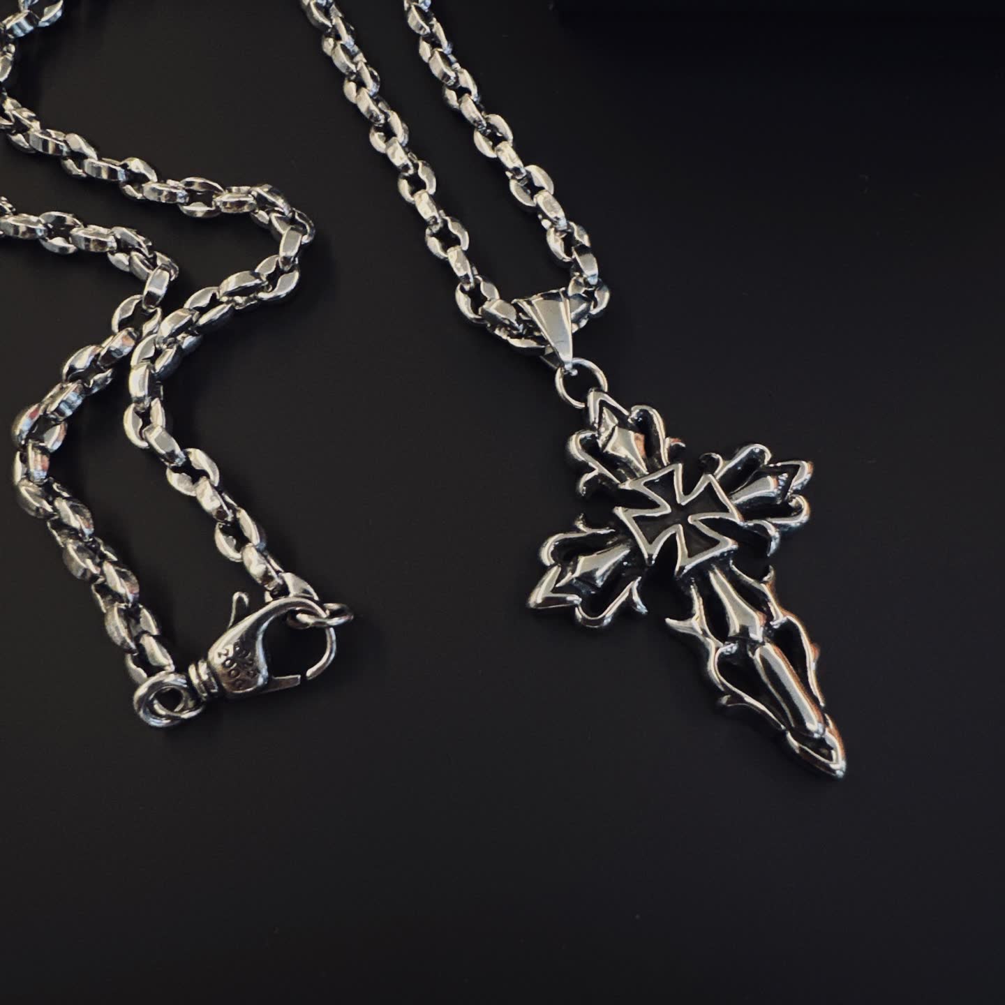 Chrome Hearts Silver Cross Pendant Necklace